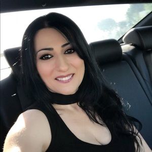 Meet your Posher, Narine